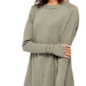 We the free Arden tee army green long sleeve